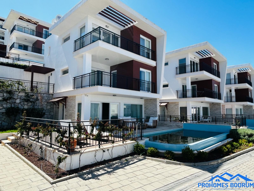 FABAY ADABÜKÜ EVLERİNDE DENİZE SIFIR SATILIK MÜSTAKİL 4+1 BAHÇELİ TRİPLEKS